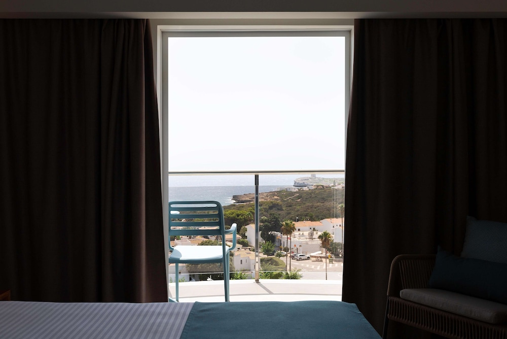 Alua Illa de Menorca - Hyatt Inclusive Collection — Hotel rooms in S'Algar, Balearic Islands
