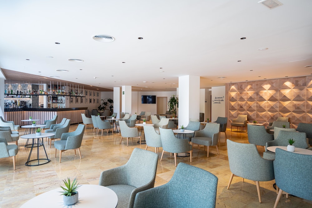 Hotel THB María Isabel - Adults Only — Restaurant & bars in Playa de Palma, Balearic Islands