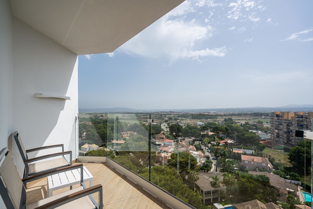 Hotel THB María Isabel - Adults Only — Hotel rooms in Playa de Palma, Balearic Islands