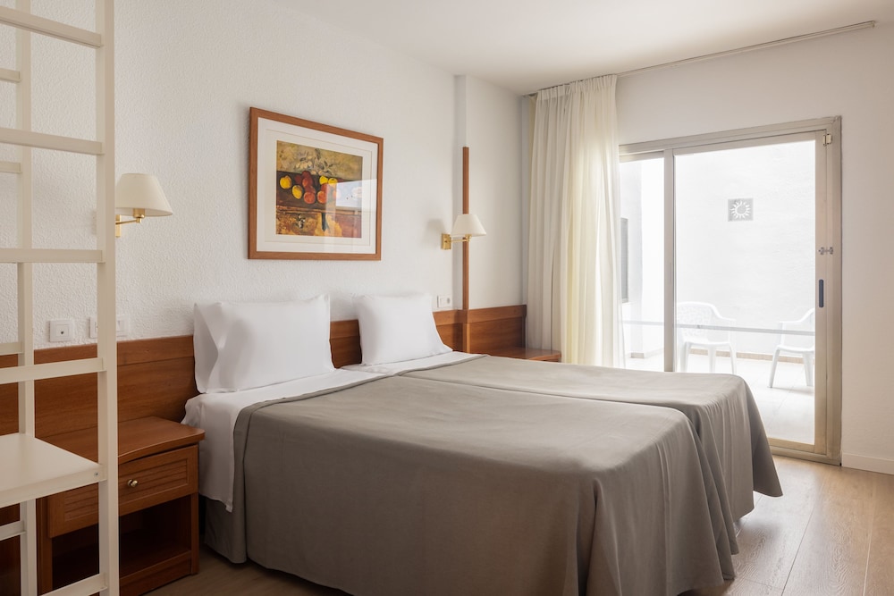 htop Royal Star & SPA — Hotel rooms in Lloret de Mar, Catalonia