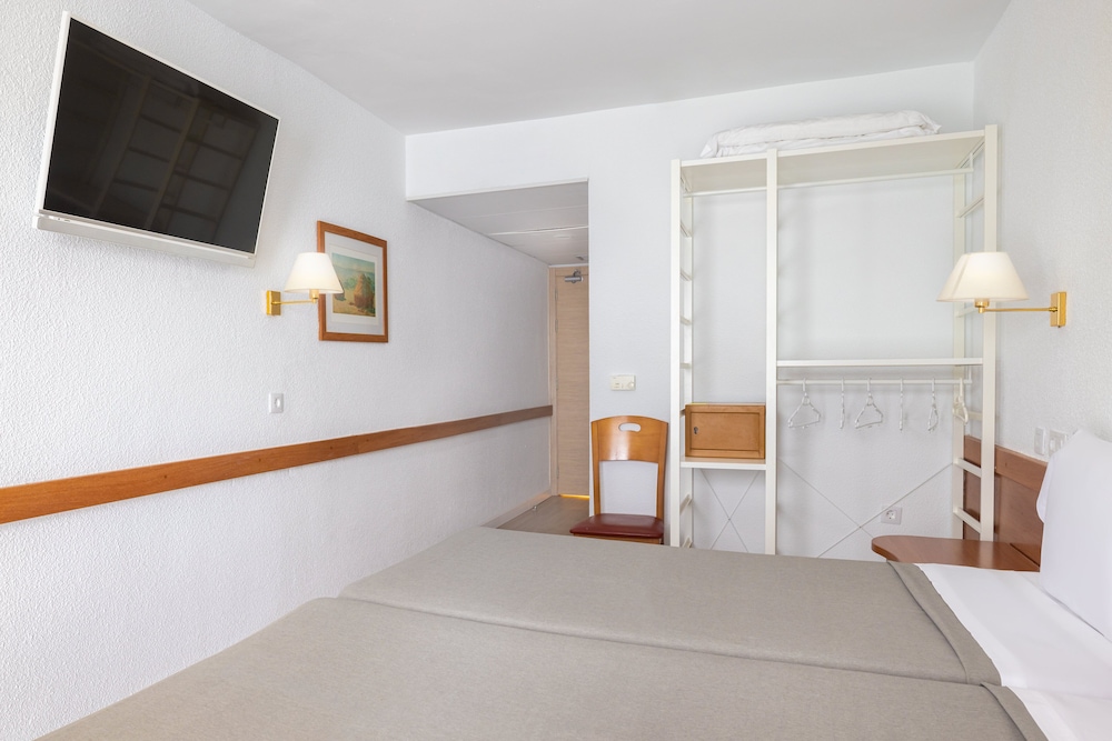 htop Royal Star & SPA — Hotel rooms in Lloret de Mar, Catalonia