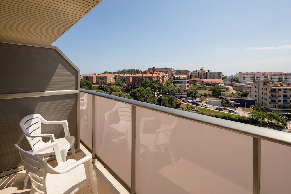 htop Royal Star & SPA — Hotel rooms in Lloret de Mar, Catalonia