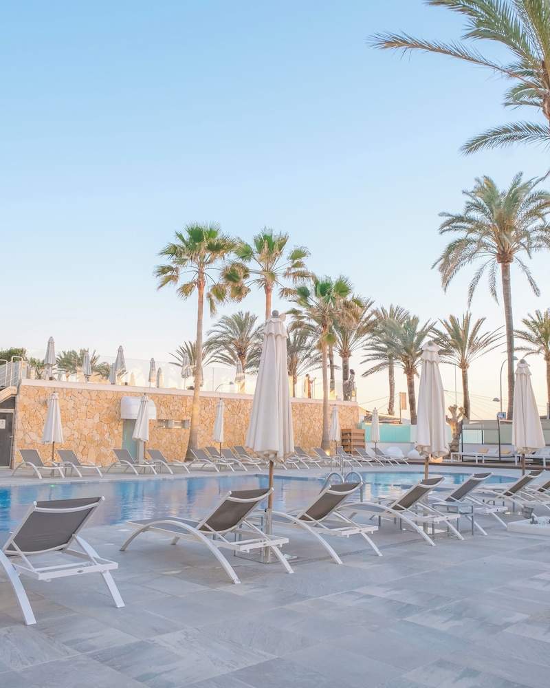 Hotel Playa Golf - Adults Only +16 — Swimming pool in Playa de Palma, Balearic Islands