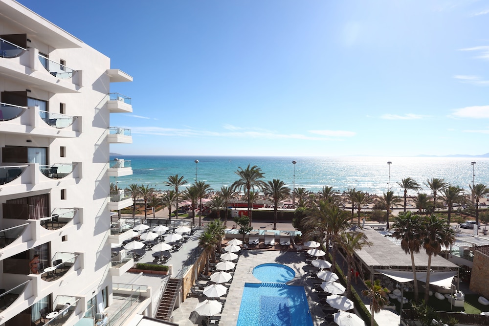 Hotel Playa Golf - Adults Only +16 — Swimming pool in Playa de Palma, Balearic Islands