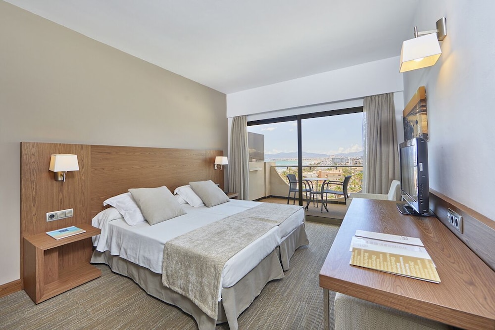 Hotel Playa Golf - Adults Only +16 — Hotel rooms in Playa de Palma, Balearic Islands