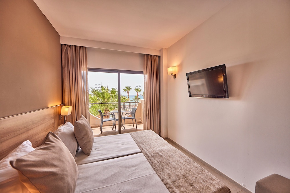 Hotel Playa Golf - Adults Only +16 — Hotel rooms in Playa de Palma, Balearic Islands
