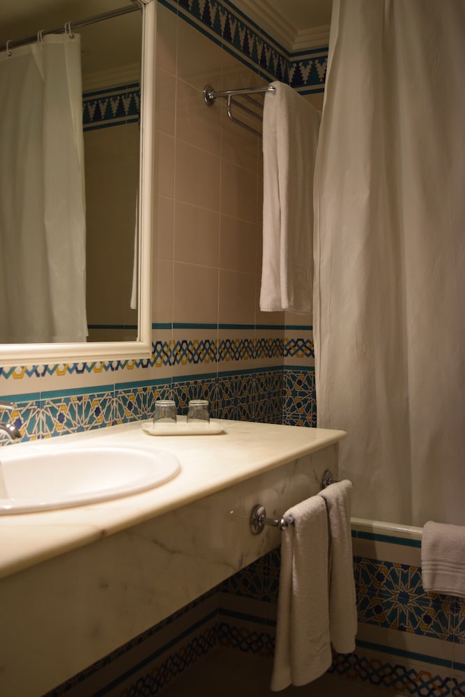 OCEANA HOTEL & SPA — Hotel rooms in Hammamet, Nabeul