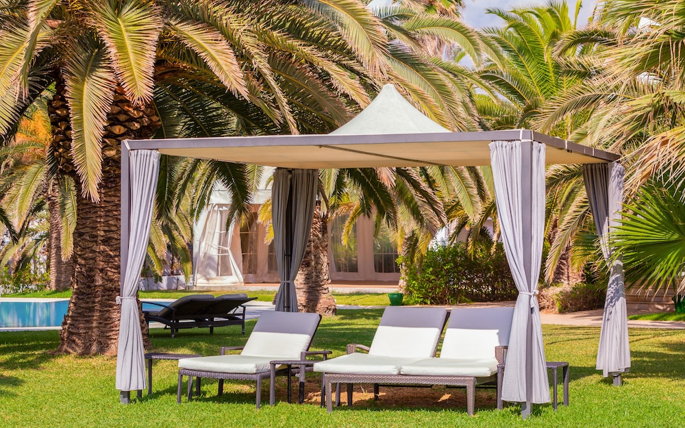 OCEANA HOTEL & SPA — Swimming pool in Hammamet, Nabeul