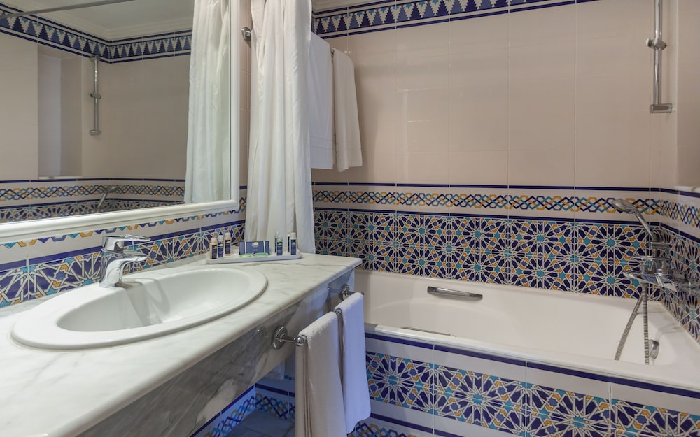 OCEANA HOTEL & SPA — Hotel rooms in Hammamet, Nabeul
