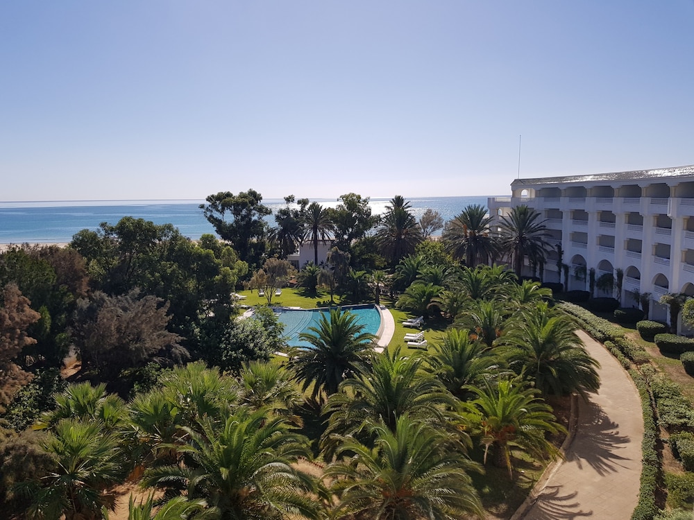 OCEANA HOTEL & SPA — Swimming pool in Hammamet, Nabeul