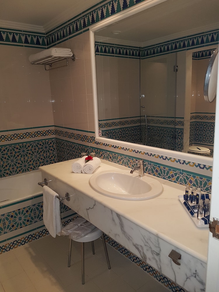 OCEANA HOTEL & SPA — Hotel rooms in Hammamet, Nabeul