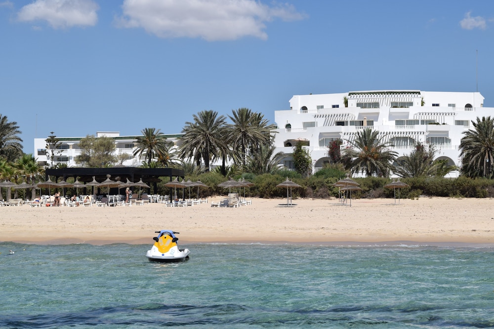 OCEANA HOTEL & SPA — Beach in Hammamet, Nabeul