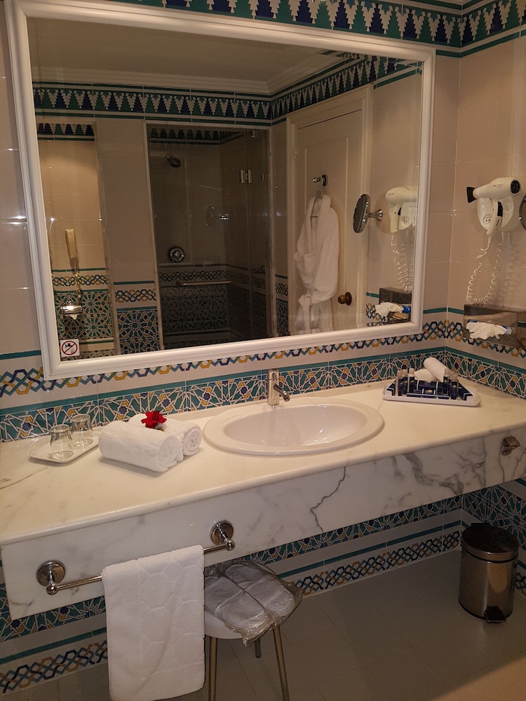 OCEANA HOTEL & SPA — Hotel rooms in Hammamet, Nabeul