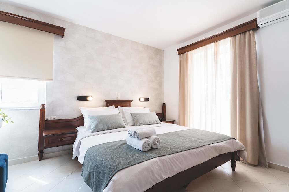 Zeus Village Resort - Adults Only — Hotel rooms in Chania