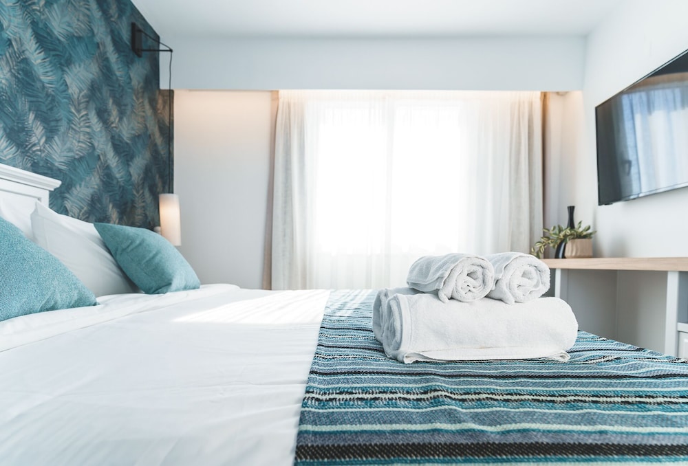 Zeus Village Resort - Adults Only — Hotel rooms in Chania