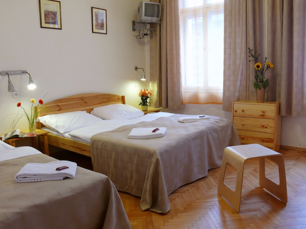 Pension Prague City — Hotel rooms in Prague, Prague