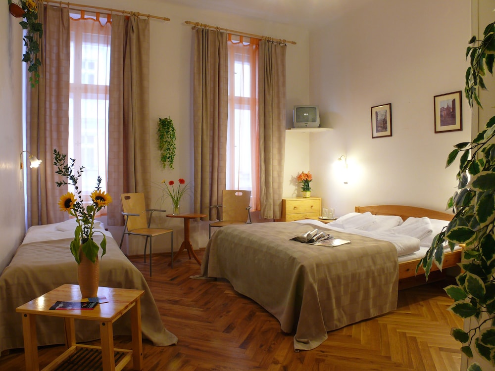 Pension Prague City — Hotel rooms in Prague, Prague