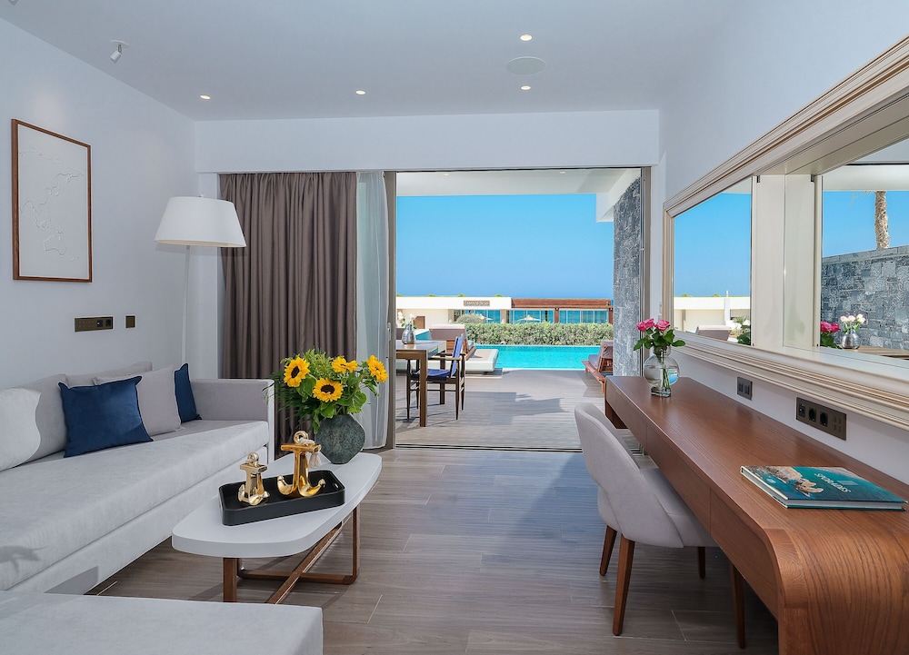 Nana Princess Suites, Villas & Spa — Hotel rooms in Stalida