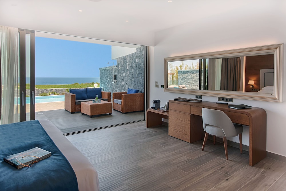 Nana Princess Suites, Villas & Spa — Hotel rooms in Stalida