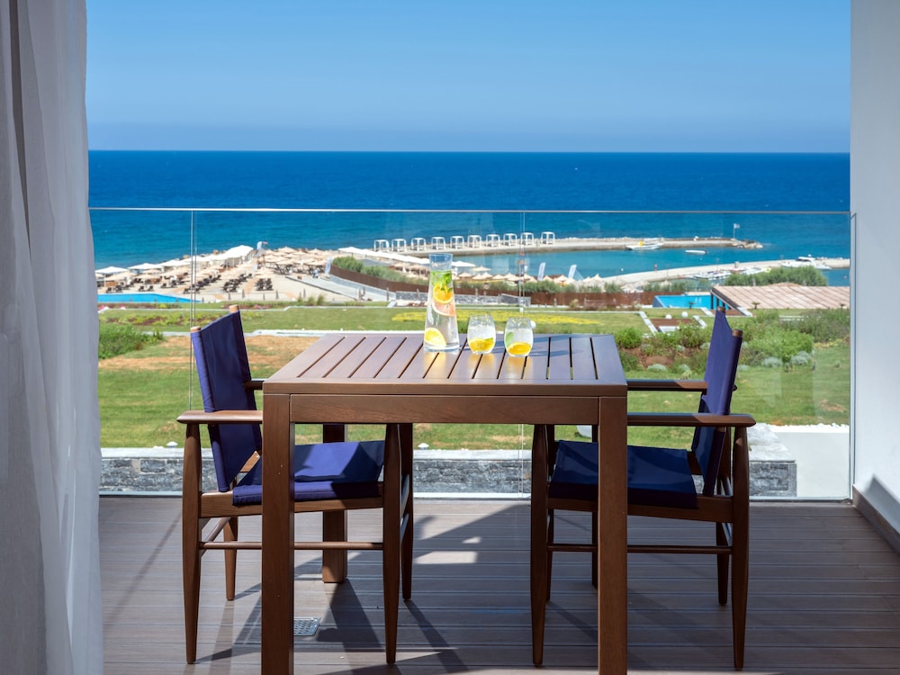 Nana Princess Suites, Villas & Spa — Beach in Stalida