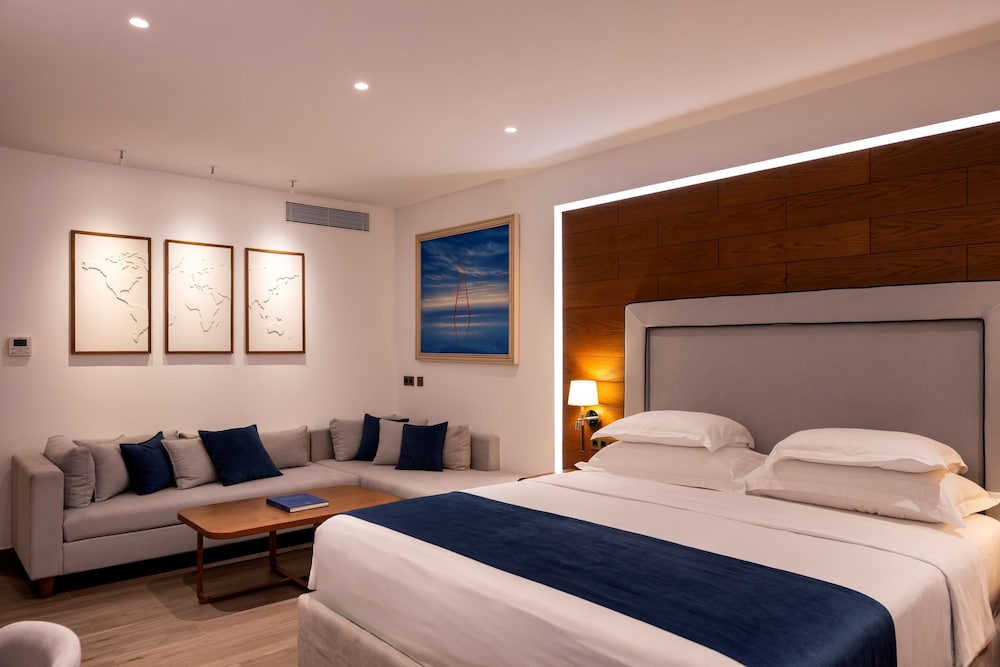 Nana Princess Suites, Villas & Spa — Hotel rooms in Stalida