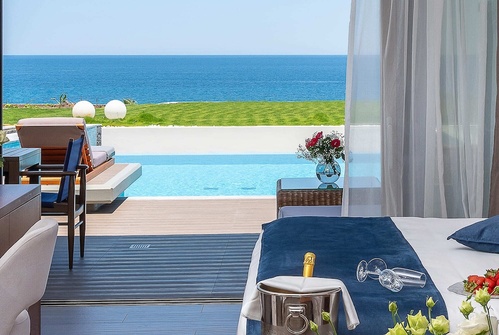 Nana Princess Suites, Villas & Spa — Hotel rooms in Stalida