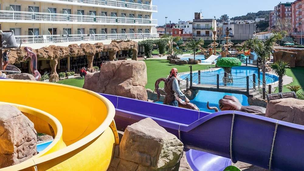Evenia Olympic Suites — Attractions for children in Lloret de Mar, Catalonia