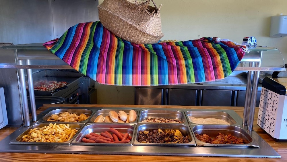 Evenia Olympic Suites — Restaurant & bars in Lloret de Mar, Catalonia