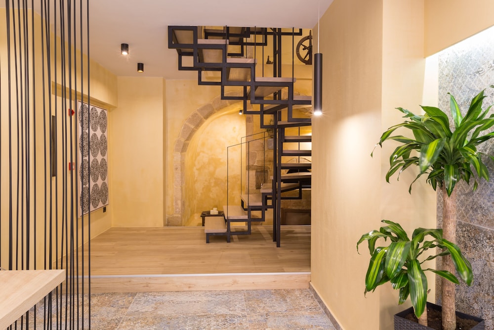 Cressa Suites - Adults Only — Hotel building in Rethymnon