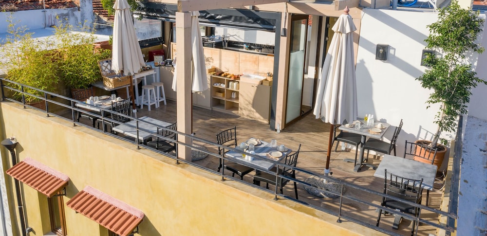 Cressa Suites - Adults Only — Restaurant & bars in Rethymnon
