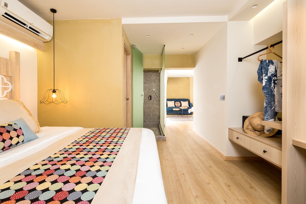 Cressa Suites - Adults Only — Hotel rooms in Rethymnon