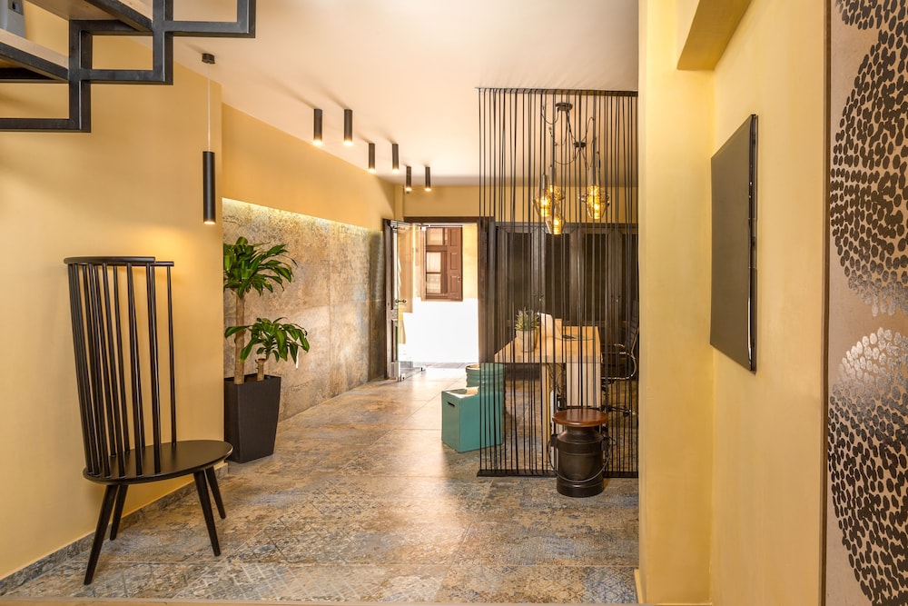 Cressa Suites - Adults Only — Hotel building in Rethymnon
