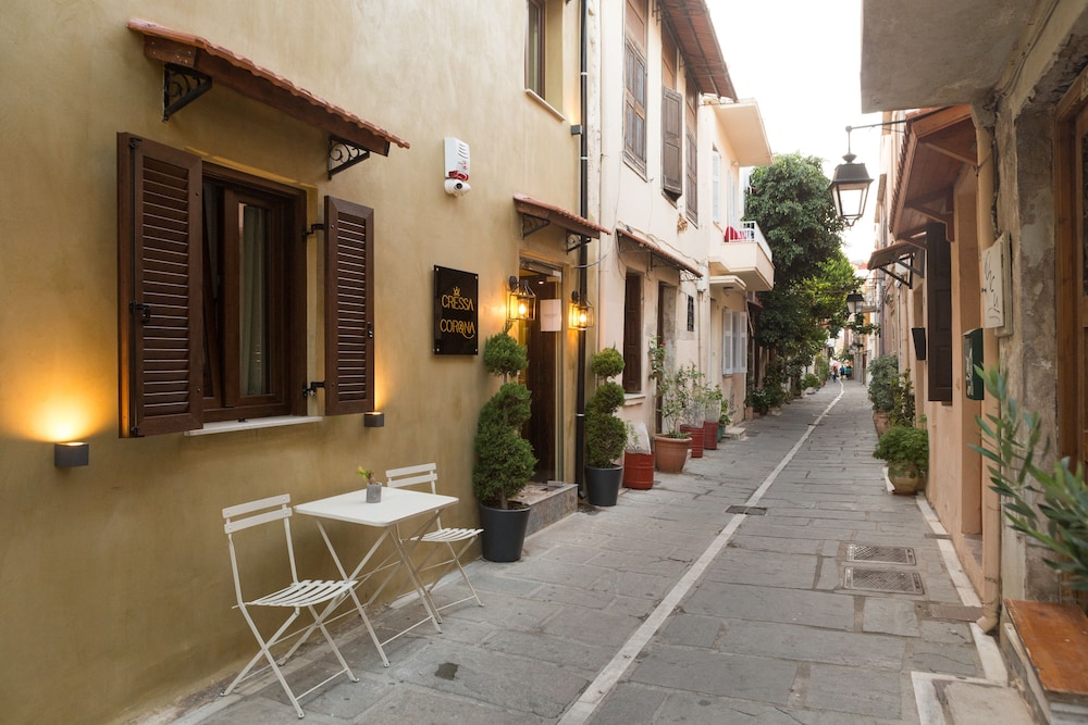 Cressa Suites - Adults Only — Restaurant & bars in Rethymnon