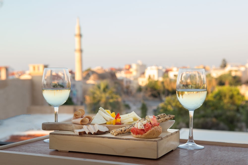 Cressa Suites - Adults Only — Restaurant & bars in Rethymnon