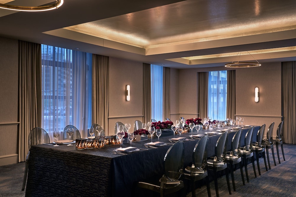 The Westin Book Cadillac Detroit — Restaurant & bars in Detroit, Michigan