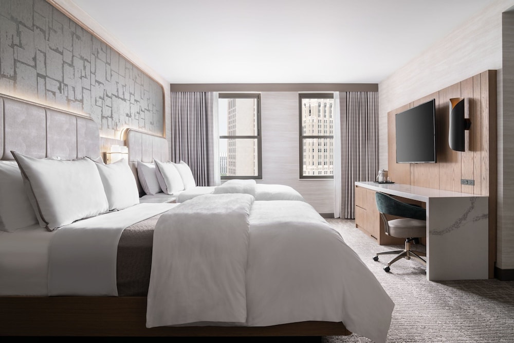 The Westin Book Cadillac Detroit — Hotel rooms in Detroit, Michigan