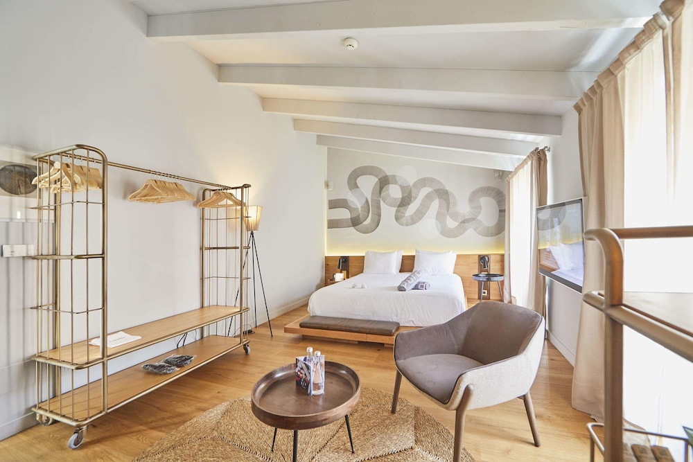 Puro Oasis Urban Hotel — Hotel rooms in Palma de Mallorca, Balearic Islands