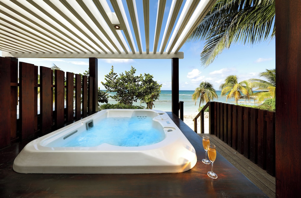 Grand Palladium Lady Hamilton Resort & Spa All Inclusive — Spa in Lucea
