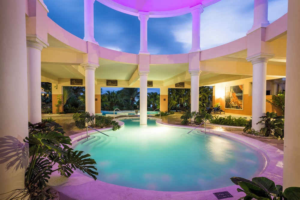 Grand Palladium Lady Hamilton Resort & Spa All Inclusive — Spa in Lucea