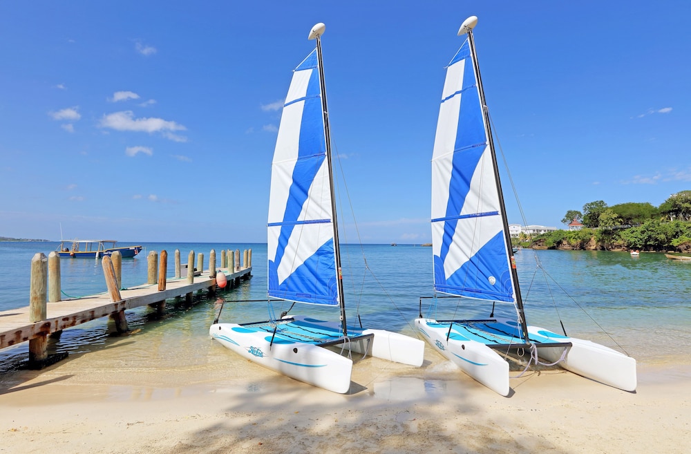 Grand Palladium Lady Hamilton Resort & Spa All Inclusive — Sports & recreation in Lucea