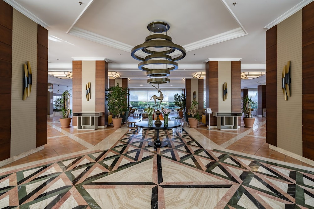 Ma Biche Kemer by Werde Hotels - All inclusive — Hotel building in Kemer