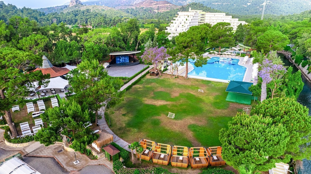 Ma Biche Kemer by Werde Hotels - All inclusive — Swimming pool in Kemer