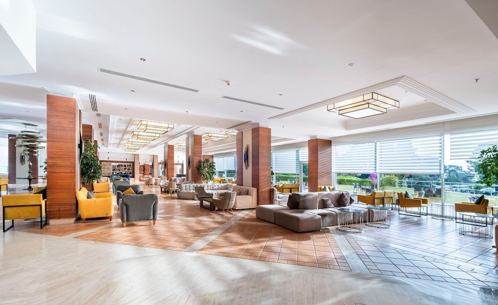 Ma Biche Kemer by Werde Hotels - All inclusive — Hotel building in Kemer