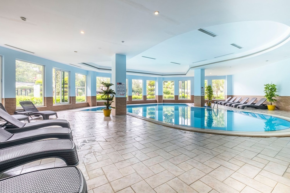 Ma Biche Kemer by Werde Hotels - All inclusive — Swimming pool in Kemer