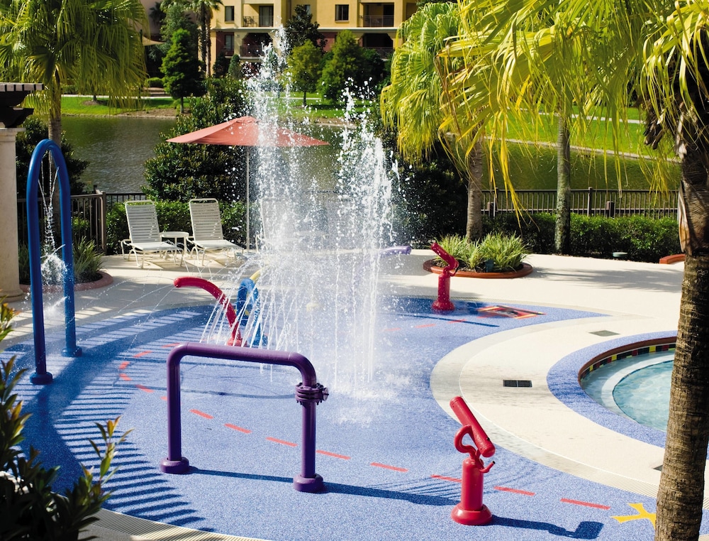 Wyndham Grand Orlando Resort Bonnet Creek — Swimming pool in Orlando, Florida