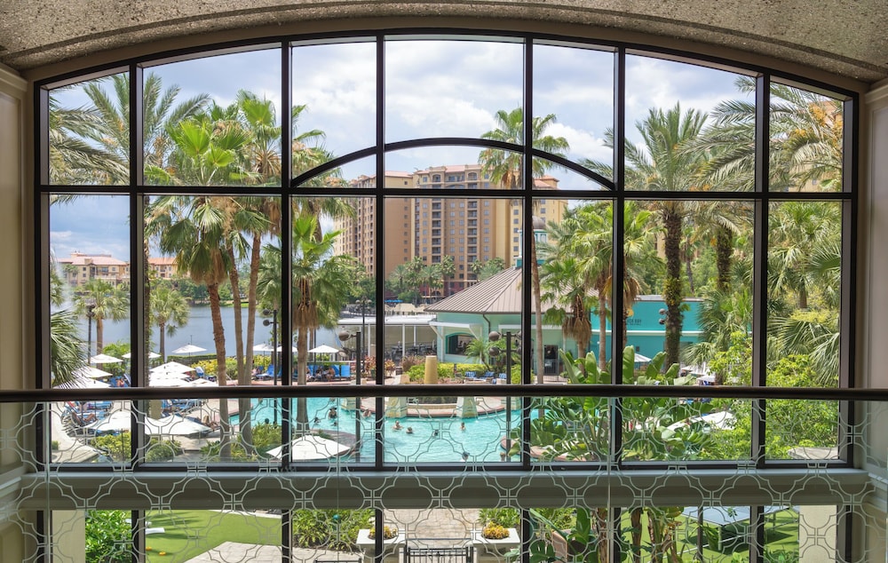 Wyndham Grand Orlando Resort Bonnet Creek — Hotel rooms in Orlando, Florida