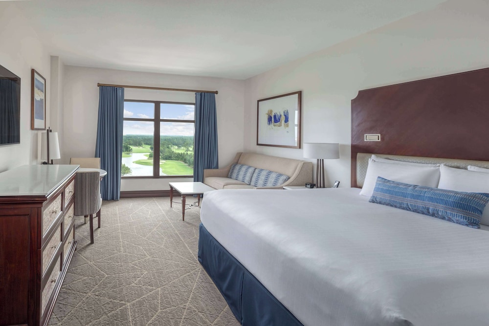 Wyndham Grand Orlando Resort Bonnet Creek — Hotel rooms in Orlando, Florida