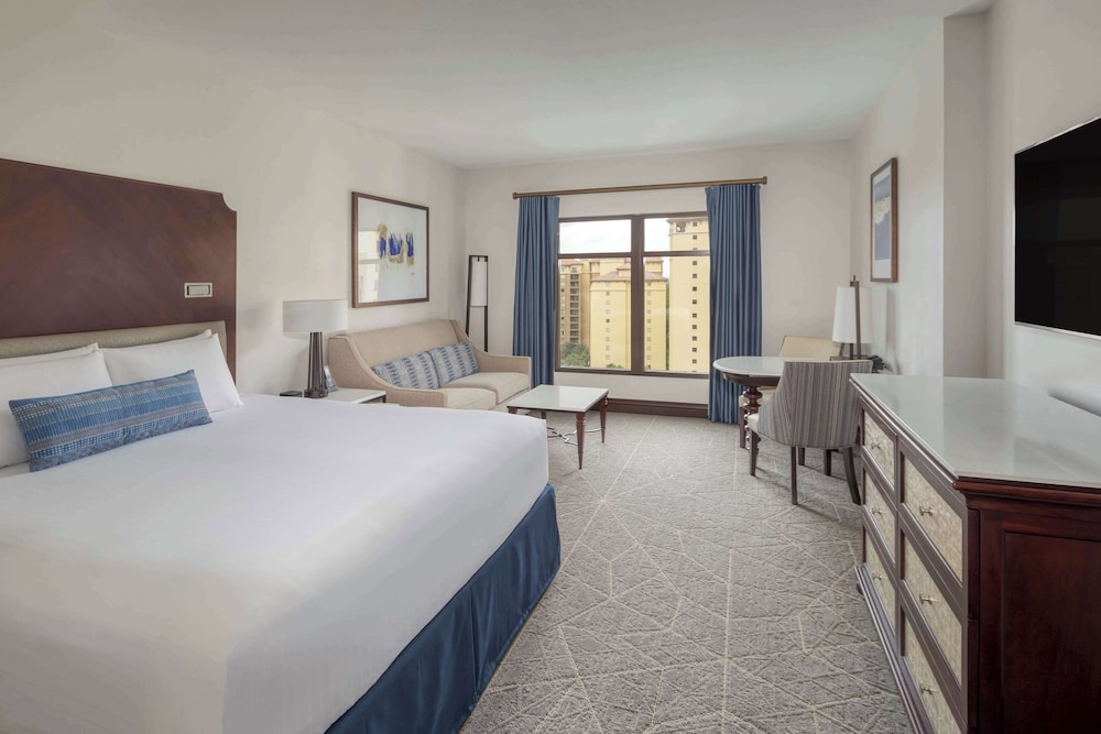 Wyndham Grand Orlando Resort Bonnet Creek — Hotel rooms in Orlando, Florida
