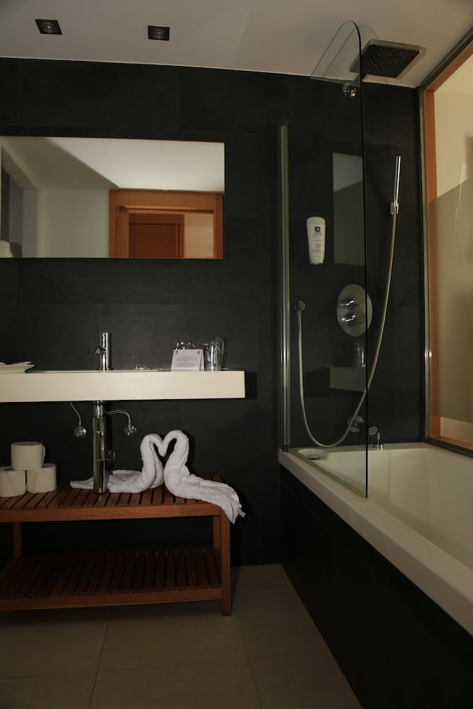 R2 Bahía Playa Design Hotel & Spa Wellness - Adults Only — Hotel rooms in Tarajalejo, Canary Islands
