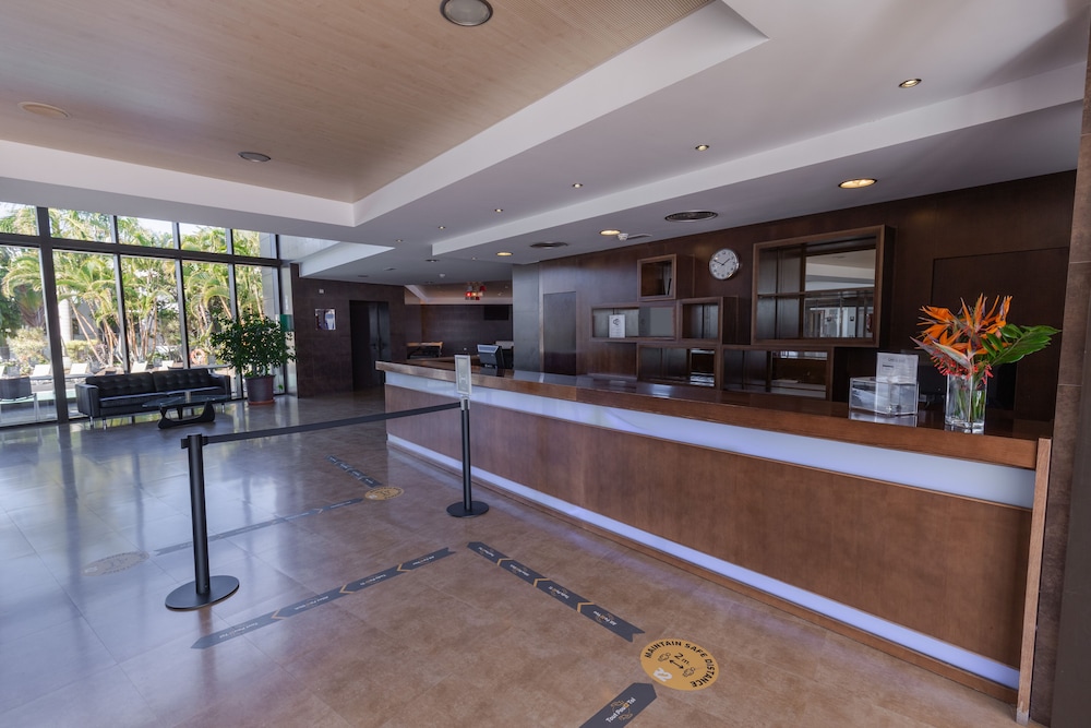 R2 Bahía Playa Design Hotel & Spa Wellness - Adults Only — Hotel building in Tarajalejo, Canary Islands